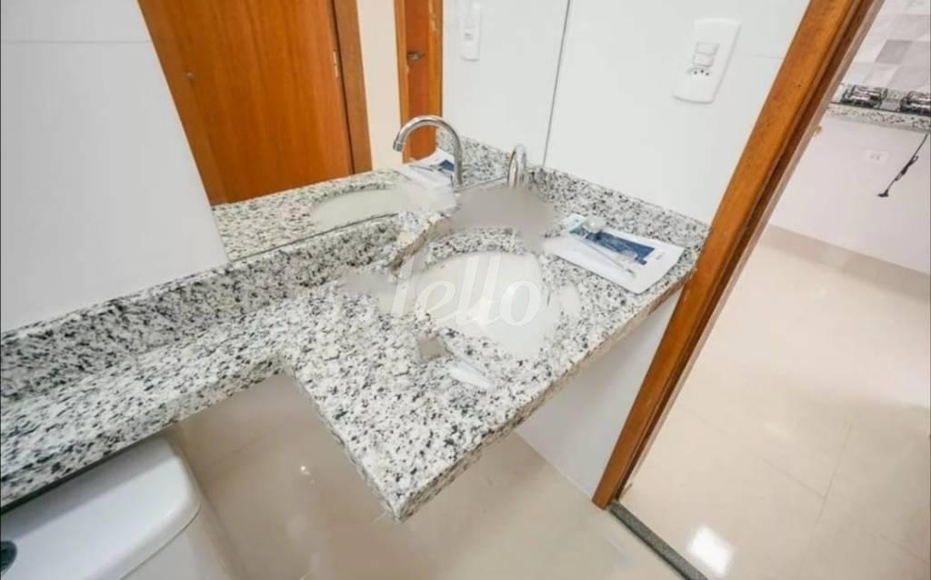 BANHEIRO de Apartamento à venda, Padrão com 36 m², 1 quarto e em Vila Invernada - São Paulo