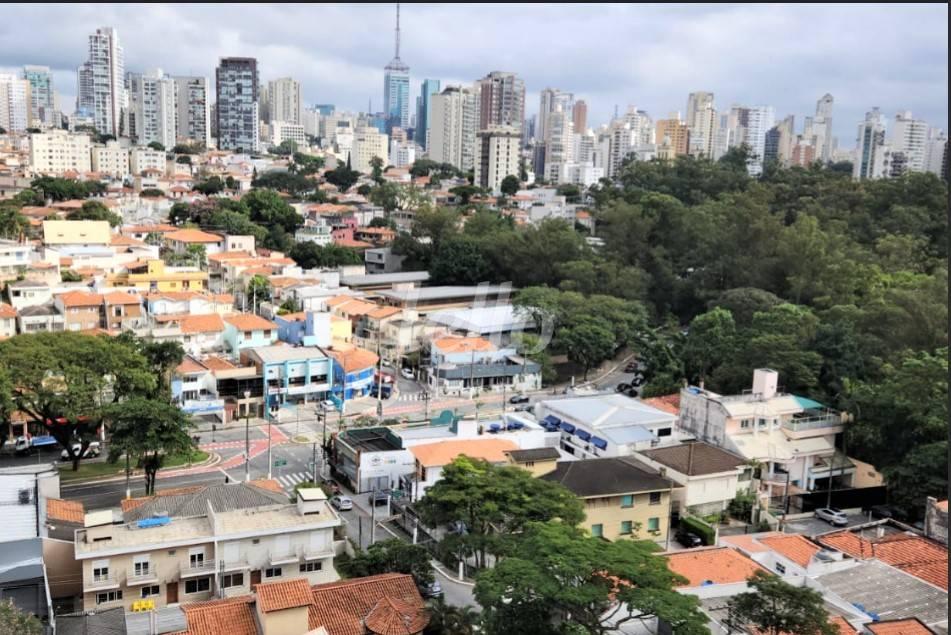 VISTA de Apartamento à venda, cobertura - Padrão com 210 m², 3 quartos e 3 vagas em Jd. Nossa Sra. Aparecida - São Paulo