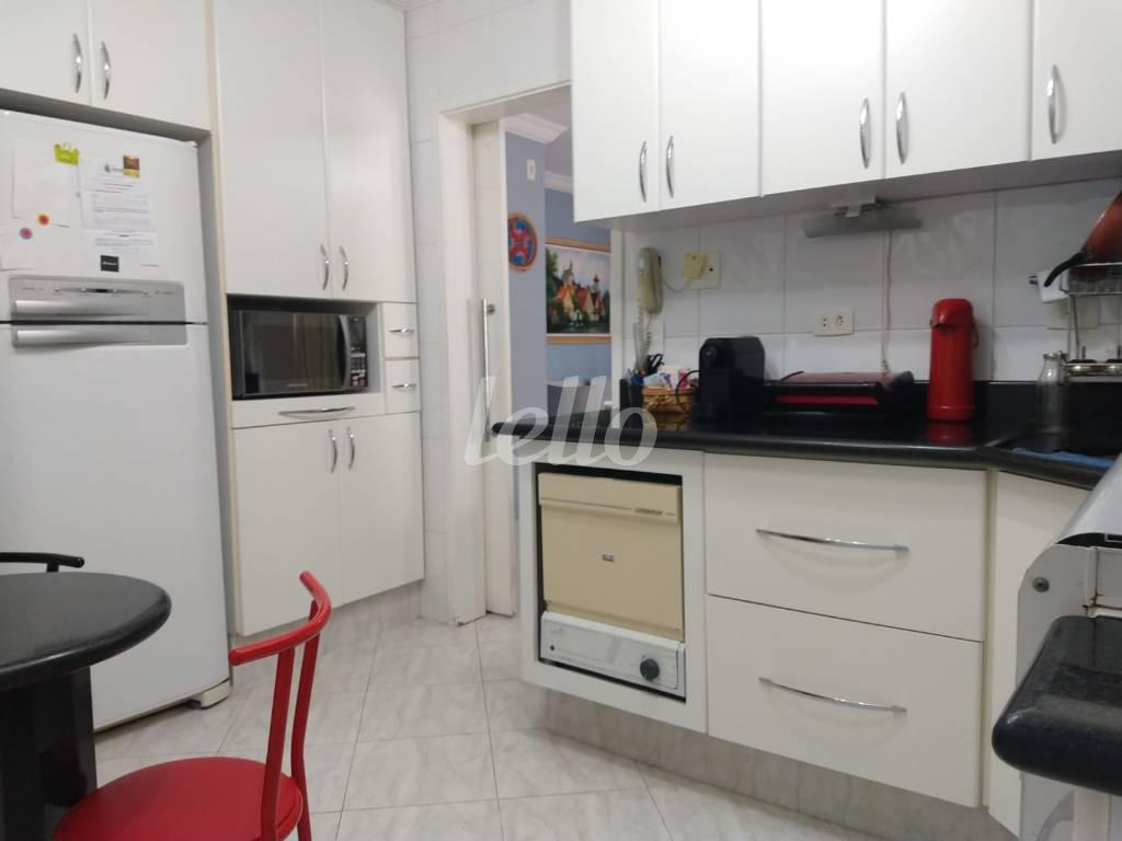 COZINHA de Apartamento à venda, Padrão com 104 m², 3 quartos e 2 vagas em Brás - São Paulo