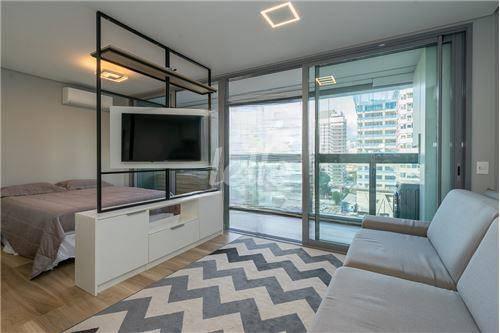 STUDIO de Apartamento à venda, Padrão com 40 m², 1 quarto e 1 vaga em Pinheiros - São Paulo