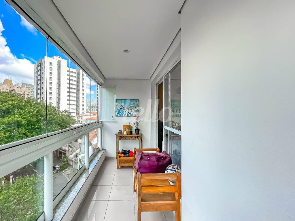 VARANDA de Apartamento à venda, Padrão com 124 m², 3 quartos e 3 vagas em Chácara Inglesa - São Paulo