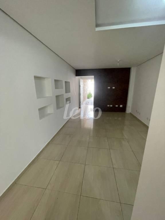 4 de Casa à venda, sobrado com 130 m², 3 quartos e 2 vagas em Vila Romero - São Paulo