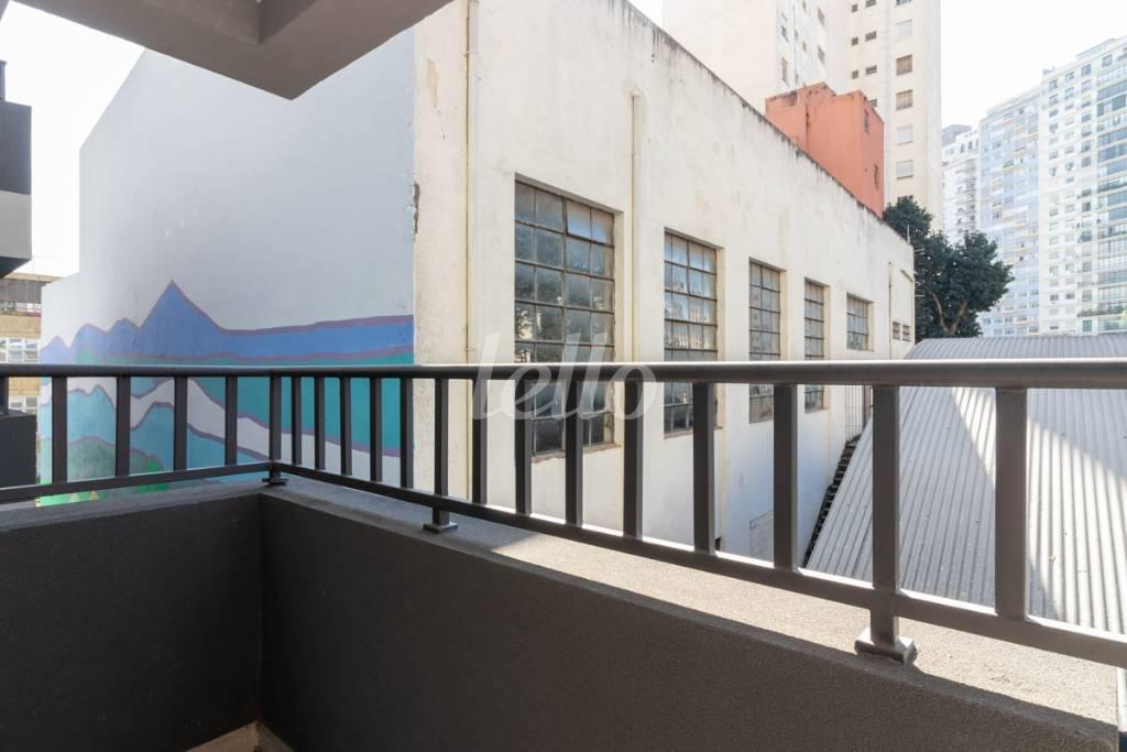 VARANDA de Apartamento para alugar, Studio com 25 m², 1 quarto e em Consolação - São Paulo