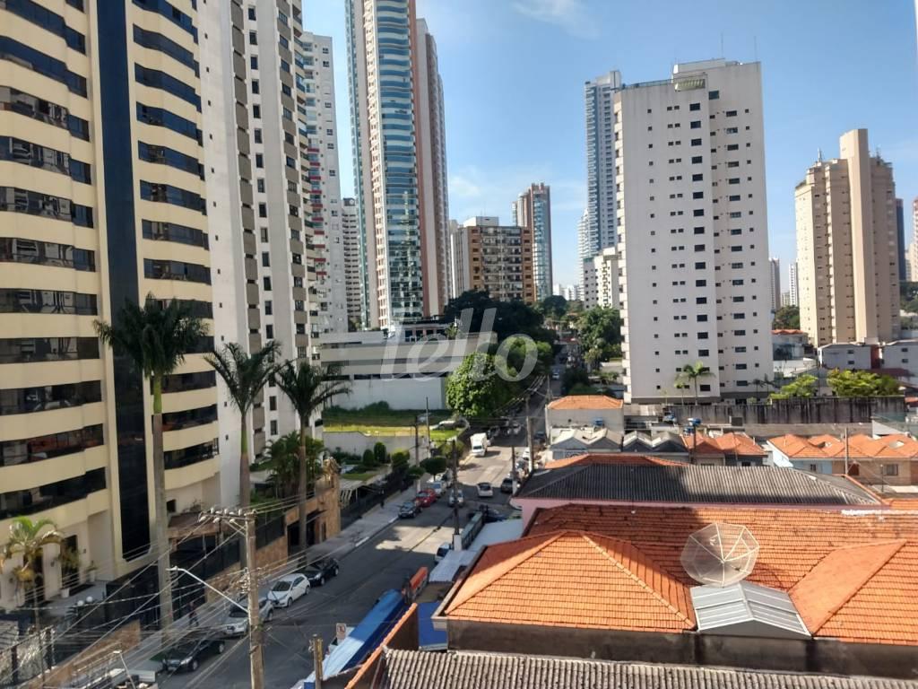 VISTA AMPLA de Apartamento à venda, Padrão com 70 m², 2 quartos e 1 vaga em Vila Regente Feijó - São Paulo
