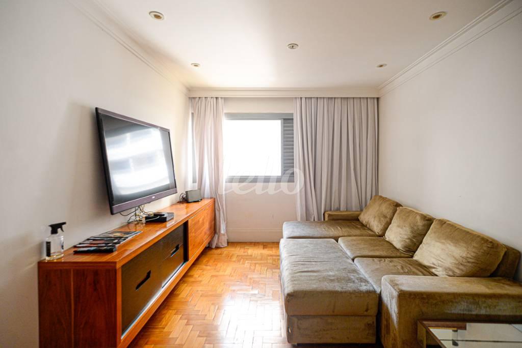SALA de Apartamento à venda, Padrão com 97 m², 3 quartos e 1 vaga em Pinheiros - São Paulo