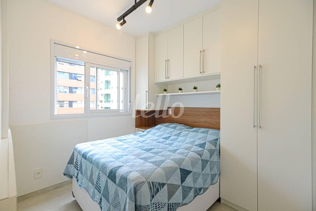 QUARTO de Apartamento à venda, Padrão com 42 m², 1 quarto e 1 vaga em Pinheiros - São Paulo