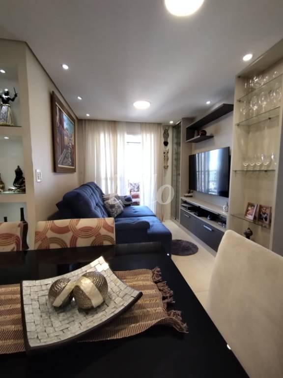 SALA de Apartamento à venda, Padrão com 72 m², 2 quartos e 2 vagas em Vila Valparaíso - Santo André