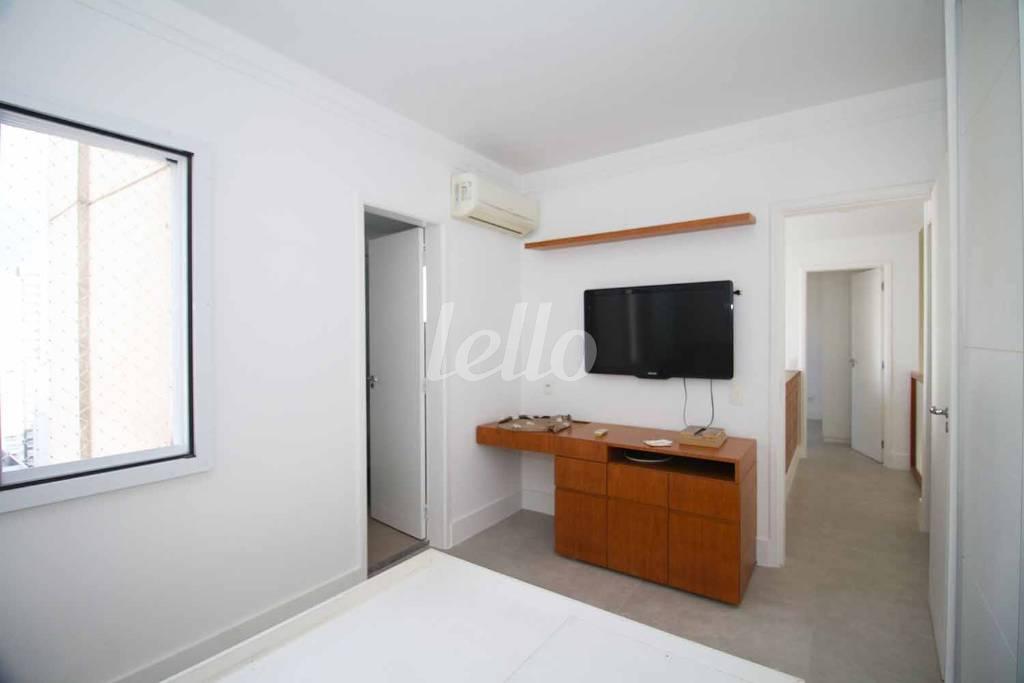 SUÍTE de Apartamento à venda, cobertura - Padrão com 106 m², 2 quartos e 2 vagas em Paraíso - São Paulo