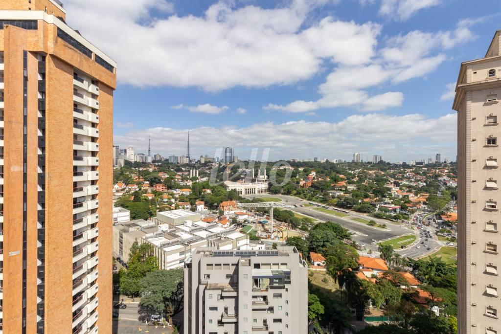 VISTA de Apartamento para alugar, cobertura - Padrão com 576 m², 4 quartos e 6 vagas em Higienópolis - São Paulo