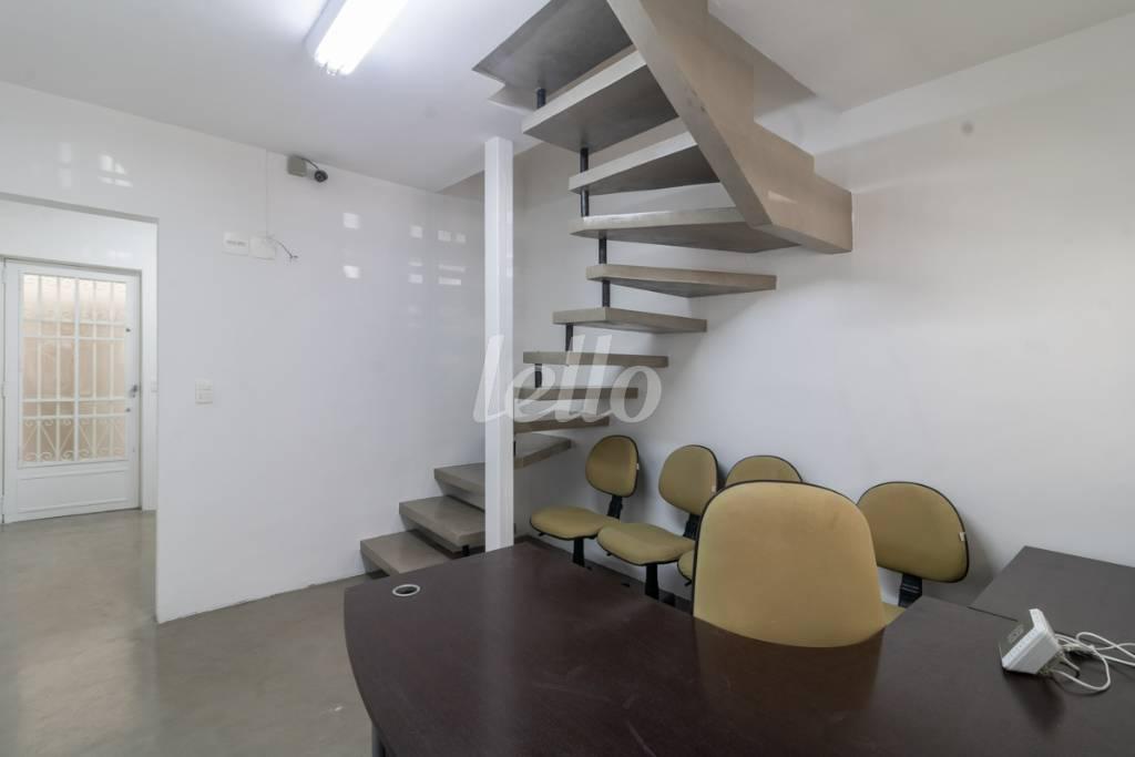 02 SALA 1 de Casa à venda, sobrado com 100 m², e 1 vaga em Vila Gomes Cardim - São Paulo