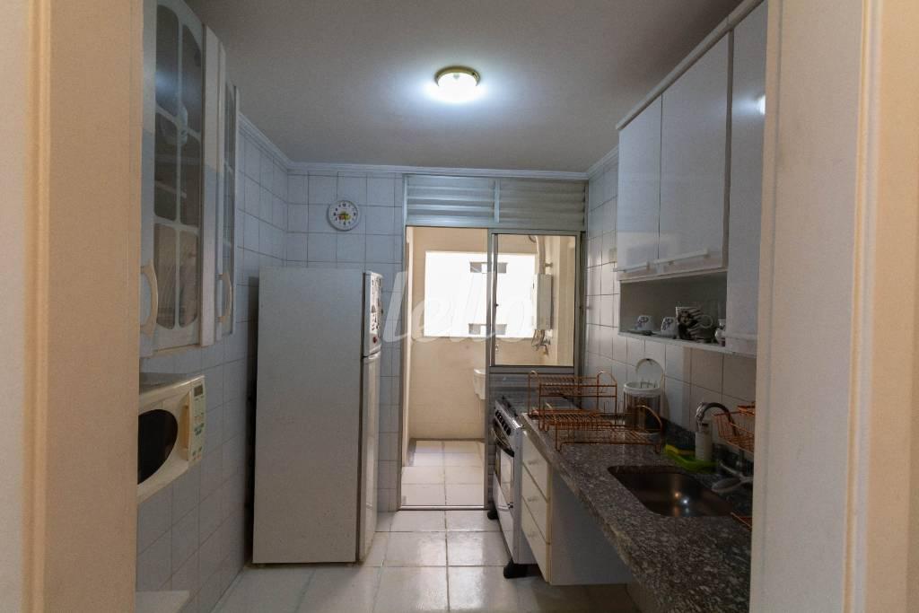COZINHA de Apartamento para alugar, Padrão com 75 m², 2 quartos e 2 vagas em Vila Pompeia - São Paulo