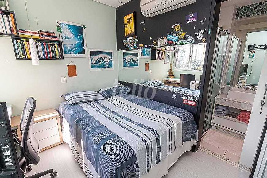 SUITE (12) de Apartamento à venda, Padrão com 184 m², 3 quartos e 3 vagas em Vila Mariana - São Paulo