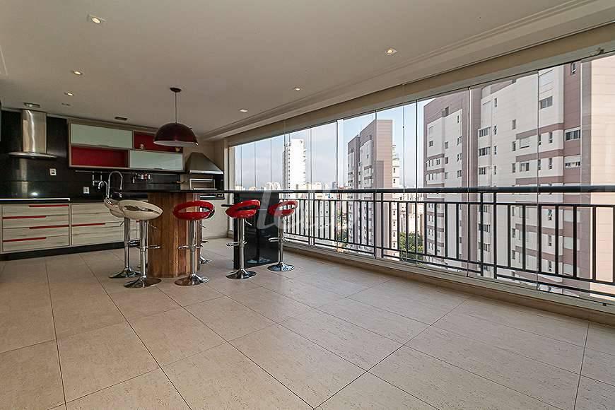 VARANDA GOURMET de Apartamento à venda, Padrão com 184 m², 3 quartos e 3 vagas em Vila Mariana - São Paulo