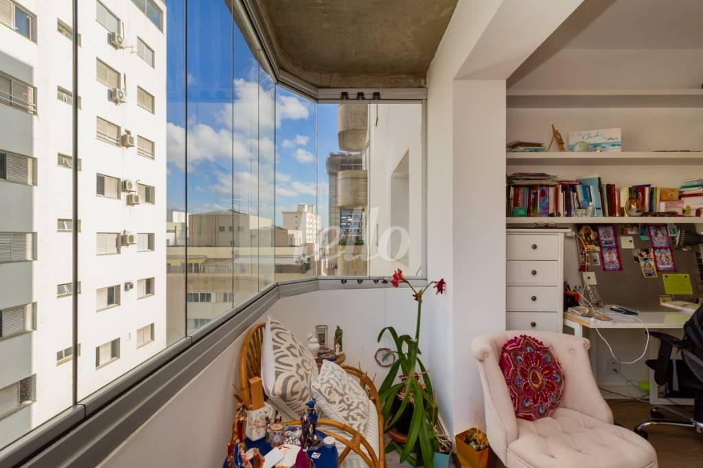 VARANDA de Apartamento para alugar, Padrão com 50 m², 1 quarto e 1 vaga em Itaim Bibi - São Paulo