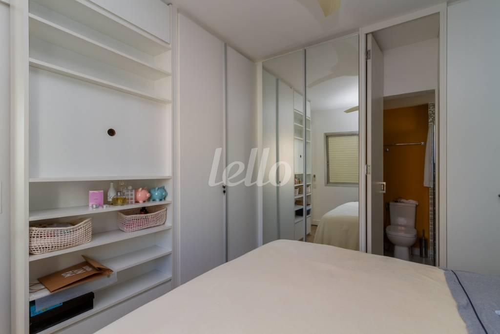 SUITE de Apartamento para alugar, Padrão com 50 m², 1 quarto e 1 vaga em Itaim Bibi - São Paulo