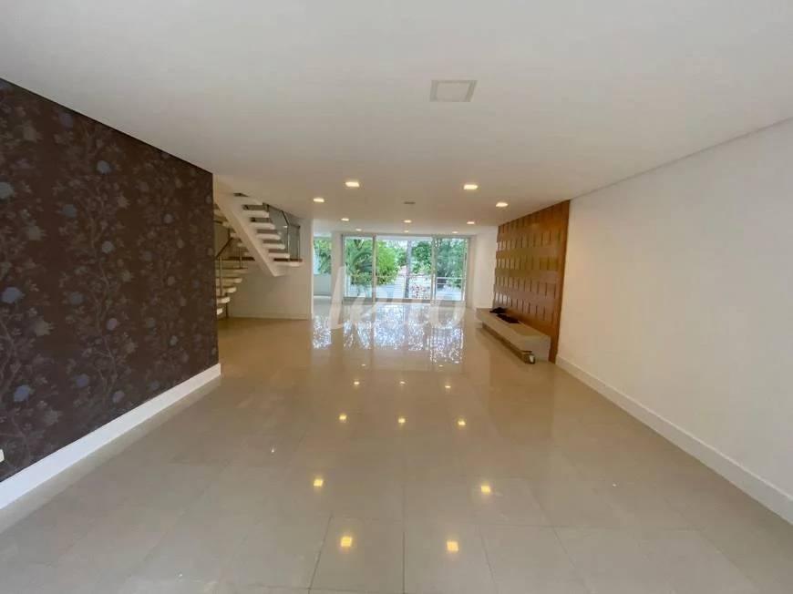 SALA de Casa à venda, sobrado com 424 m², 4 quartos e 4 vagas em Brooklin Paulista - São Paulo