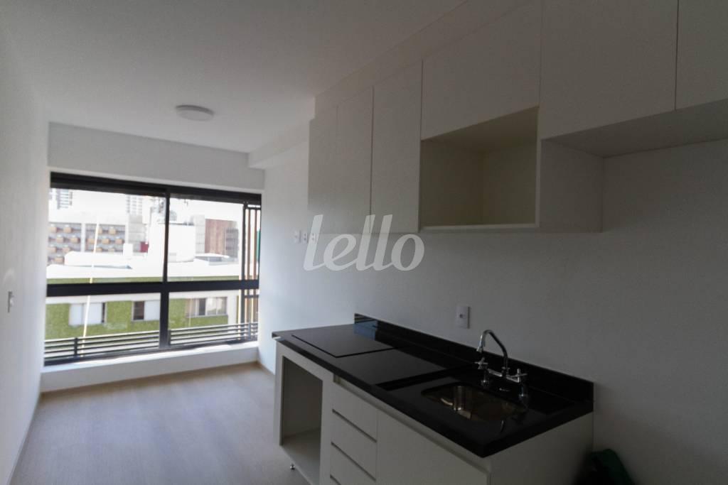 COZINHA de Apartamento para alugar, Padrão com 39 m², 2 quartos e 1 vaga em Vila Pompeia - São Paulo