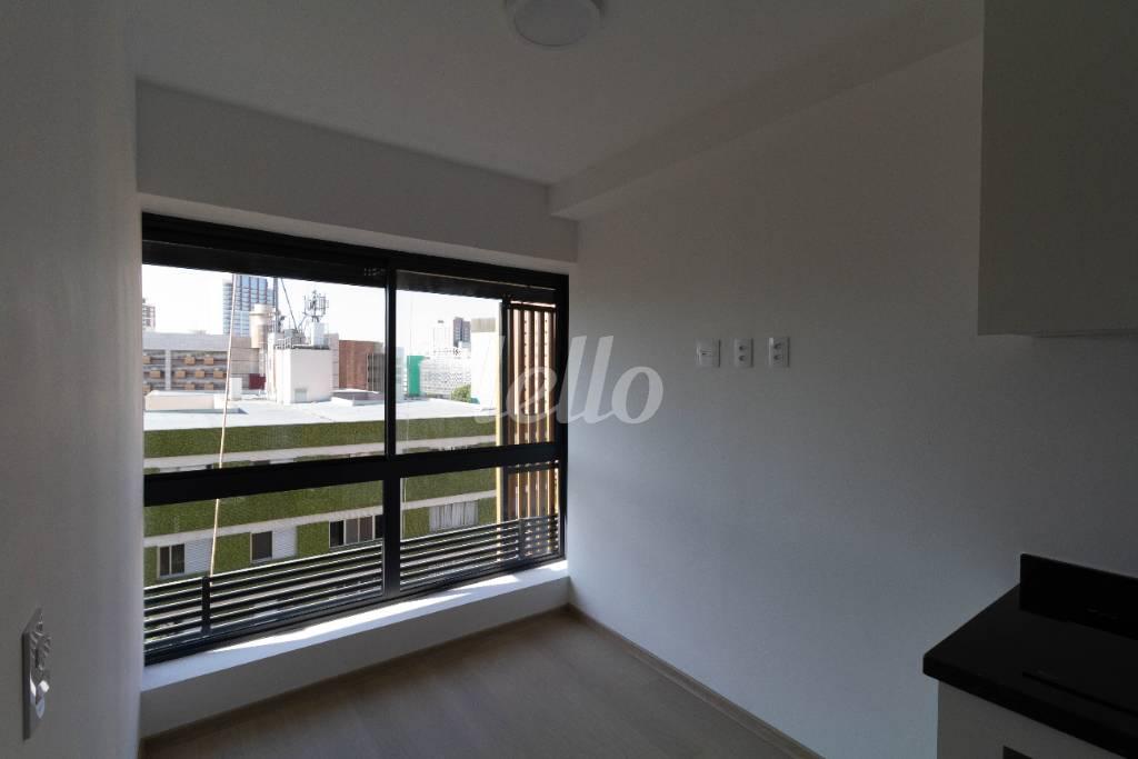 SALA de Apartamento para alugar, Padrão com 39 m², 2 quartos e 1 vaga em Vila Pompeia - São Paulo
