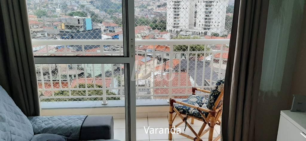 LIVING de Apartamento à venda, Padrão com 75 m², 3 quartos e 1 vaga em Vila Firmiano Pinto - São Paulo