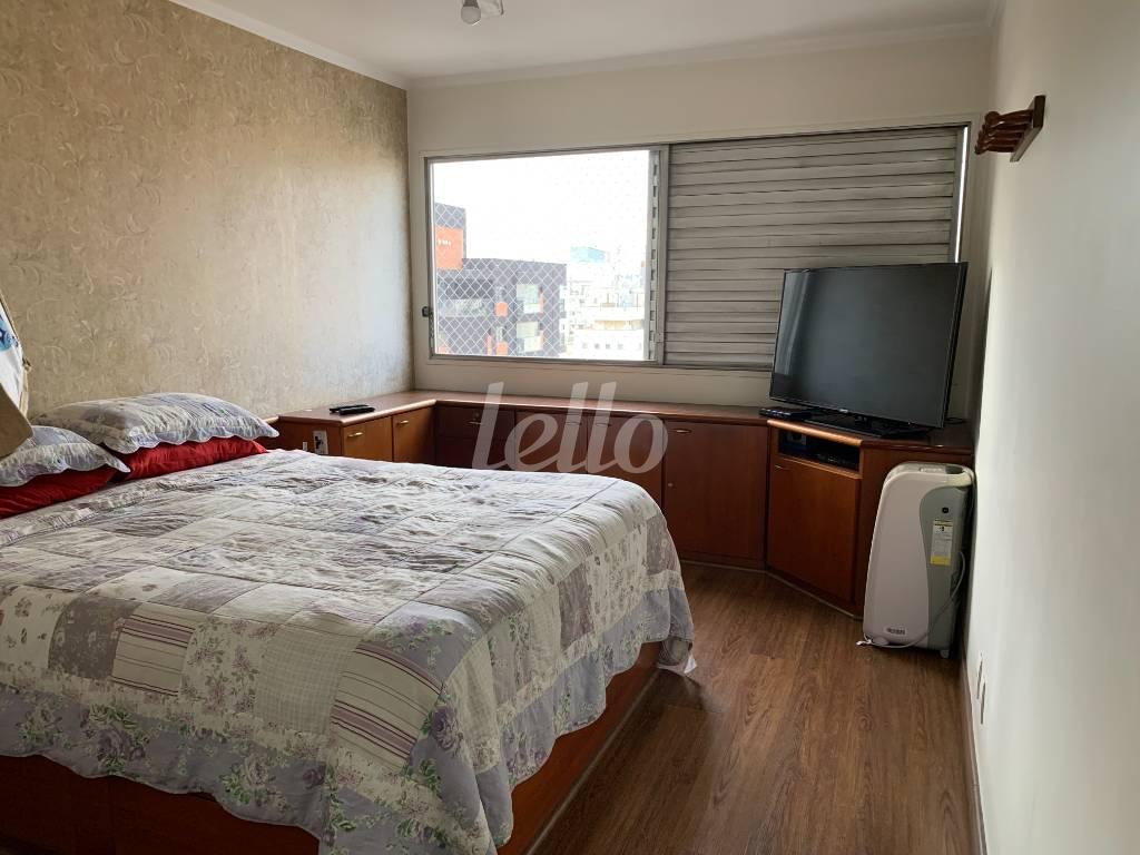 SUÍTE de Apartamento à venda, cobertura - Padrão com 243 m², 4 quartos e 2 vagas em Brooklin Novo - São Paulo