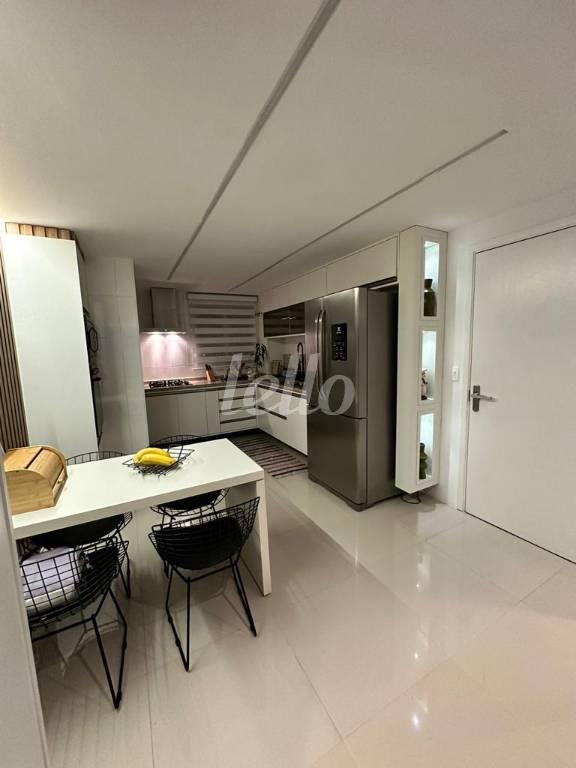 COZINHA de Apartamento à venda, Padrão com 128 m², 3 quartos e 3 vagas em Centro - Santo André