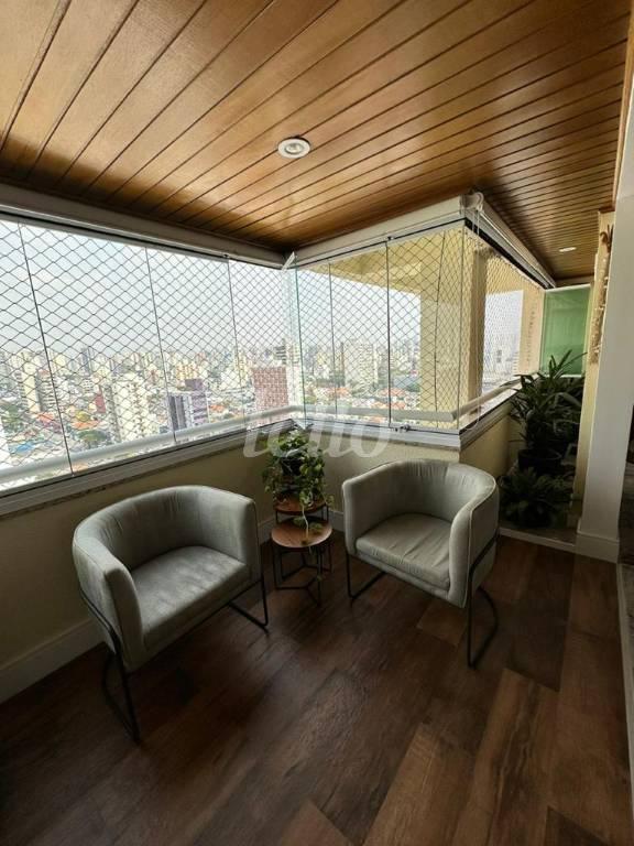 VARANDA de Apartamento à venda, Padrão com 128 m², 3 quartos e 3 vagas em Centro - Santo André