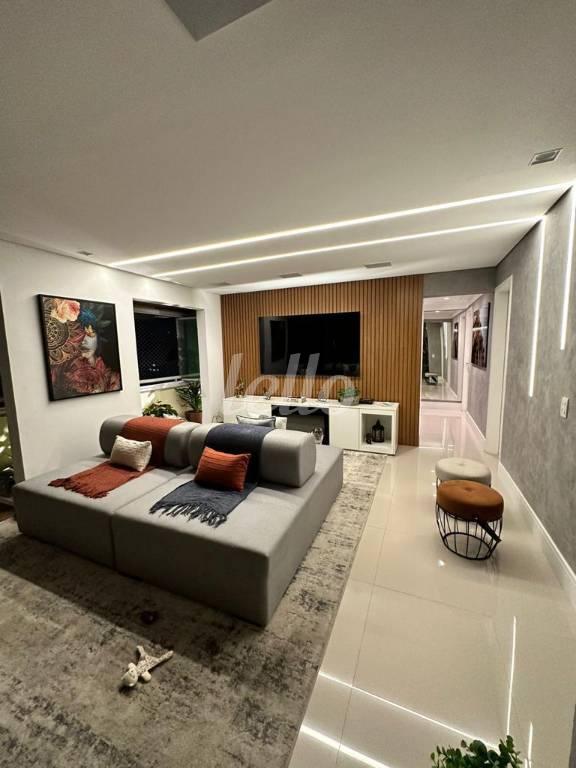 SALA de Apartamento à venda, Padrão com 128 m², 3 quartos e 3 vagas em Centro - Santo André