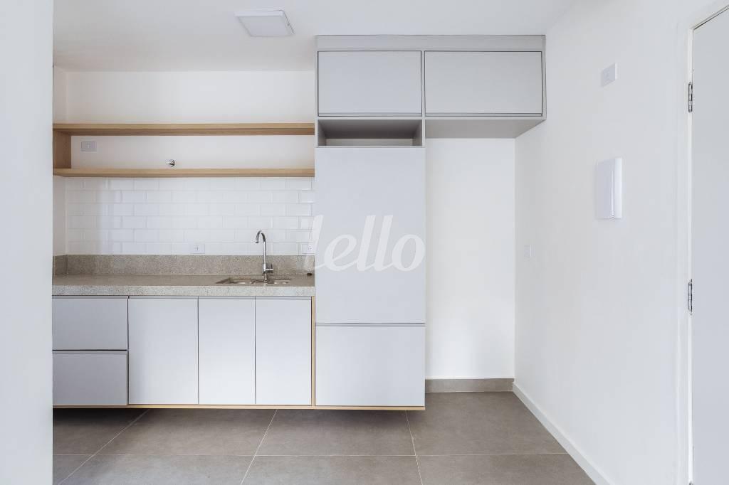COZINHA de Apartamento à venda, Padrão com 37 m², 1 quarto e 1 vaga em Santa Cecília - São Paulo