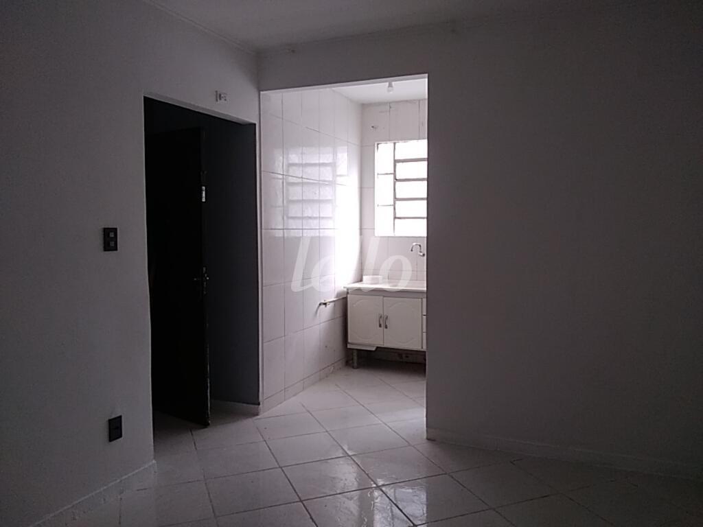 SALA de Apartamento à venda, Padrão com 42 m², 1 quarto e em Bela Vista - São Paulo
