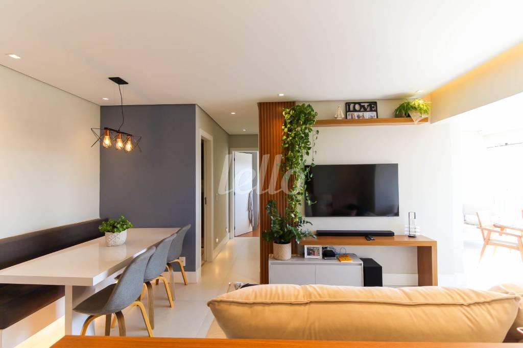 VARANDA GOURMET de Apartamento à venda, Padrão com 67 m², 2 quartos e 1 vaga em Quarta Parada - São Paulo