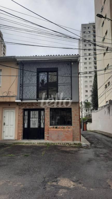 FRENTE de Casa à venda, de vila - sobrado com 114 m², 2 quartos e 1 vaga em Vila Clementino - São Paulo