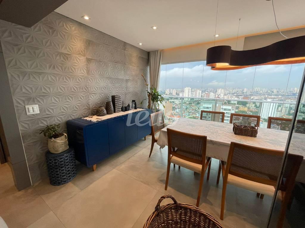 COBERTURA - SALA DE ESTAR de Apartamento à venda, cobertura - Padrão com 225 m², 3 quartos e 3 vagas em Jardim da Glória - São Paulo