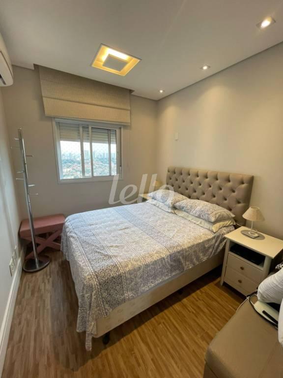 SUÍTE 2 de Apartamento à venda, cobertura - Padrão com 225 m², 3 quartos e 3 vagas em Jardim da Glória - São Paulo