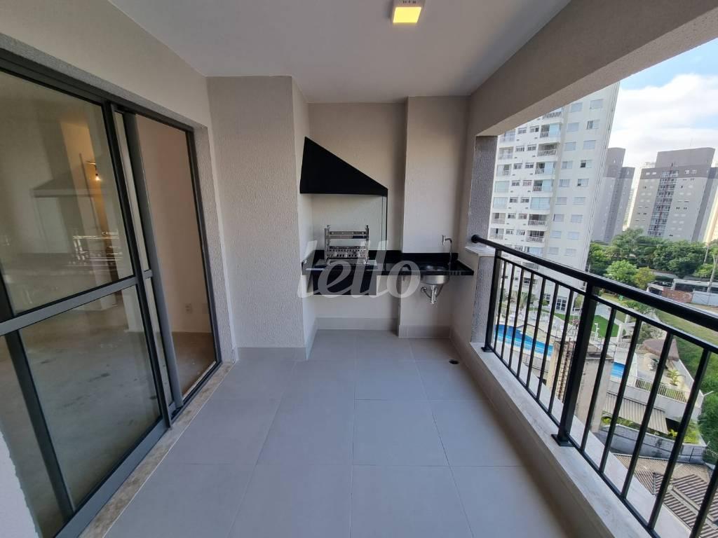 VARANDA GOURMET de Apartamento à venda, Padrão com 68 m², 2 quartos e 2 vagas em Vila Mariana - São Paulo