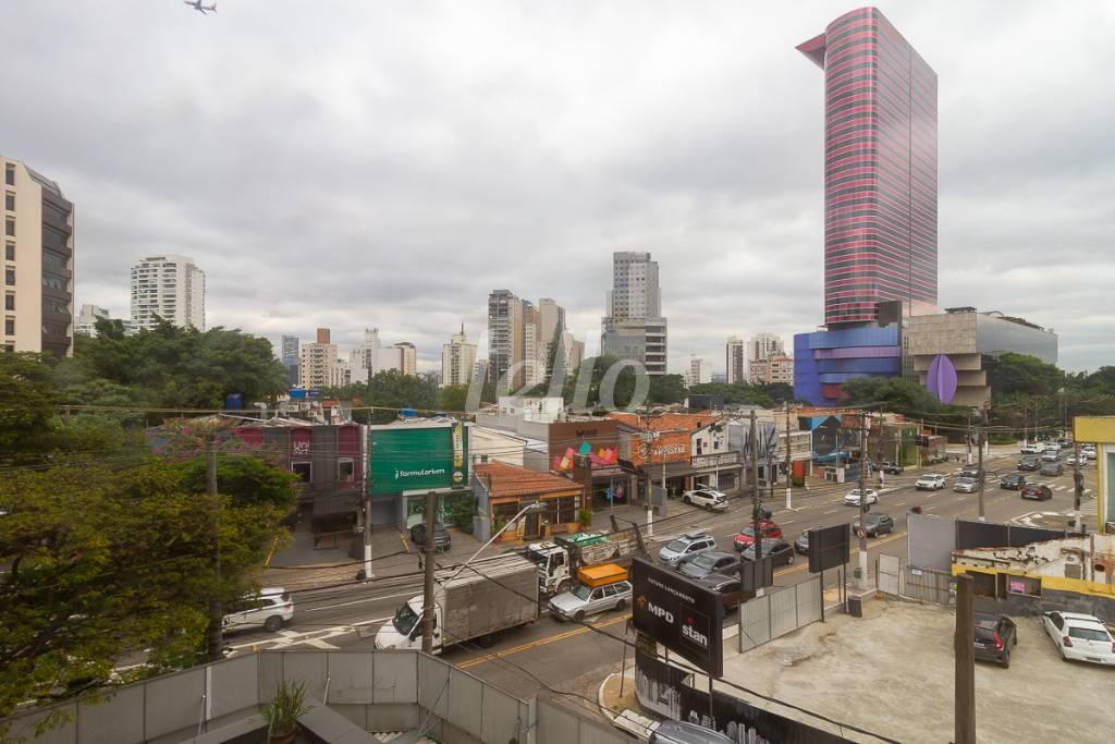 VISTA de Sala / Conjunto para alugar, Padrão com 45 m², e 1 vaga em Pinheiros - São Paulo