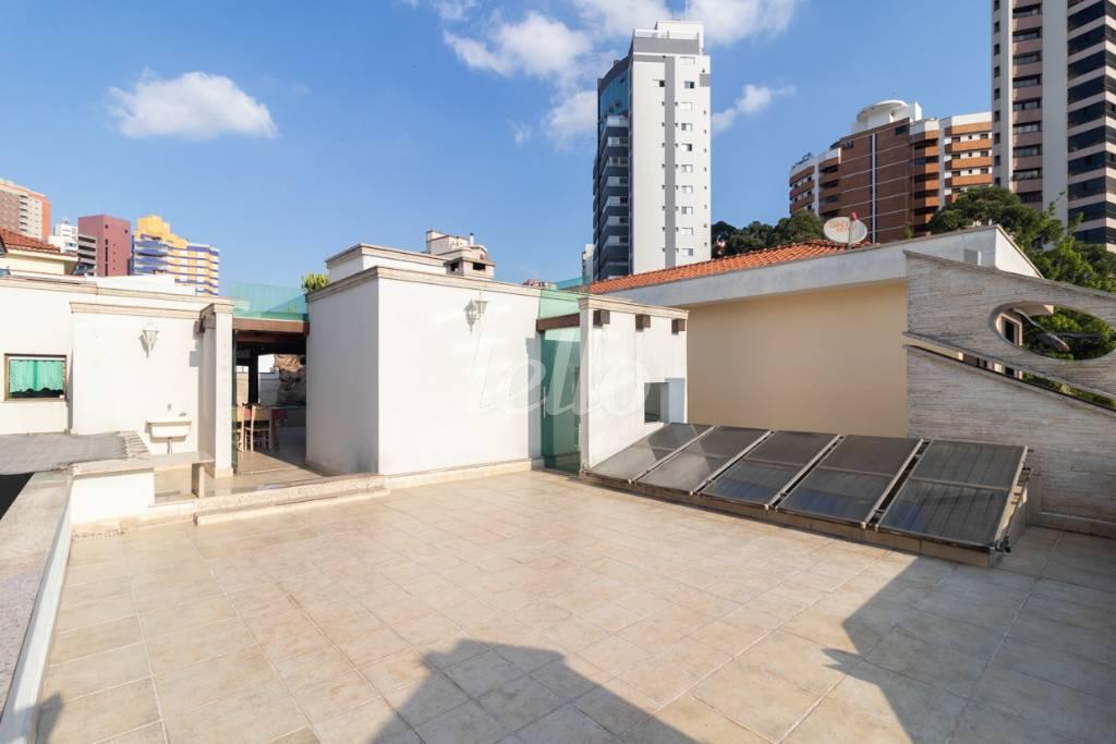 ÁREA EXTERNA-10 de Casa à venda, assobradada com 377 m², 3 quartos e 6 vagas em Jardim Avelino - São Paulo