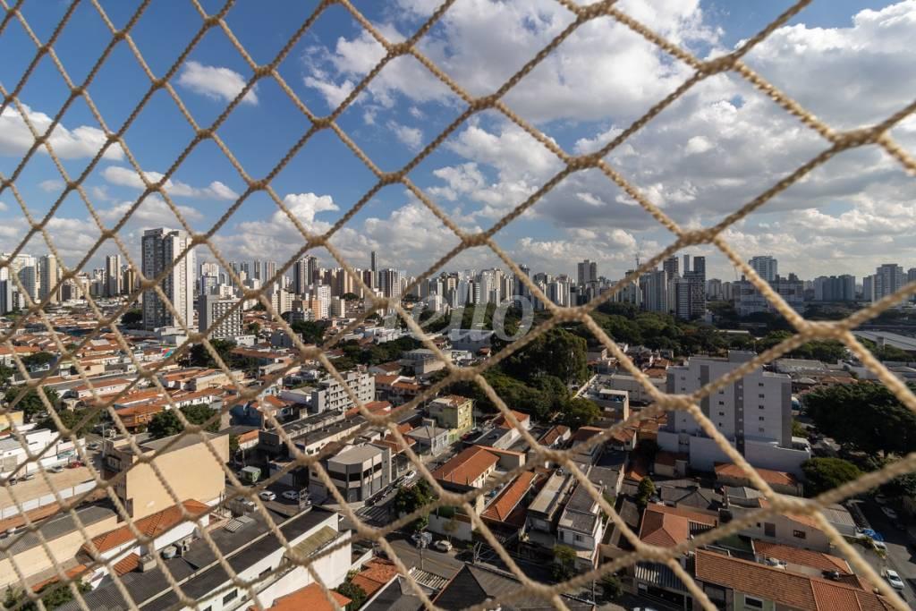 VISTA DA SACADA de Apartamento à venda, Padrão com 58 m², 2 quartos e 1 vaga em Tatuapé - São Paulo