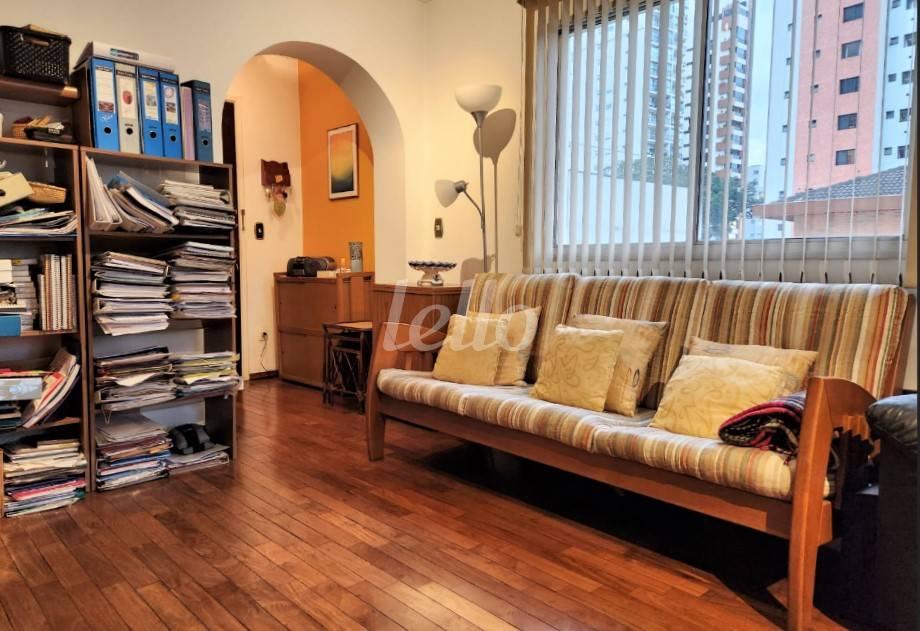 SALA de Apartamento à venda, Padrão com 102 m², 3 quartos e 2 vagas em Vila Mariana - São Paulo