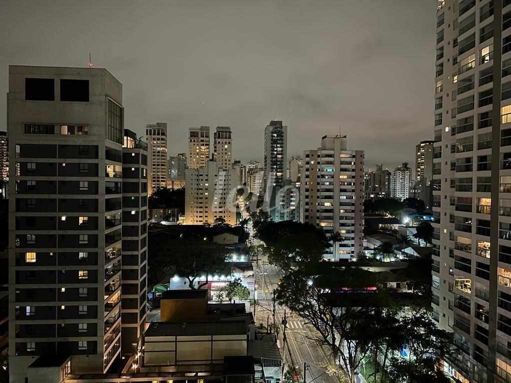 VISTA de Apartamento à venda, Padrão com 46 m², 1 quarto e 1 vaga em Vila Olímpia - São Paulo