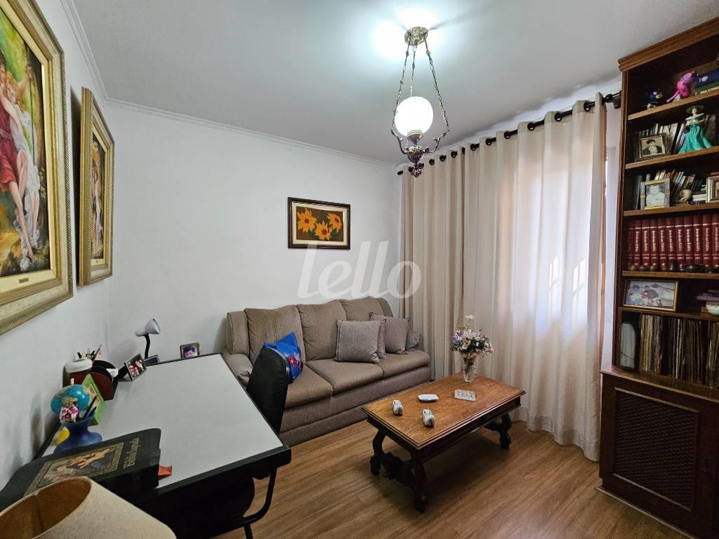 20230602_141423 de Casa para alugar, sobrado com 330 m², 4 quartos e 6 vagas em Vila Regente Feijó - São Paulo