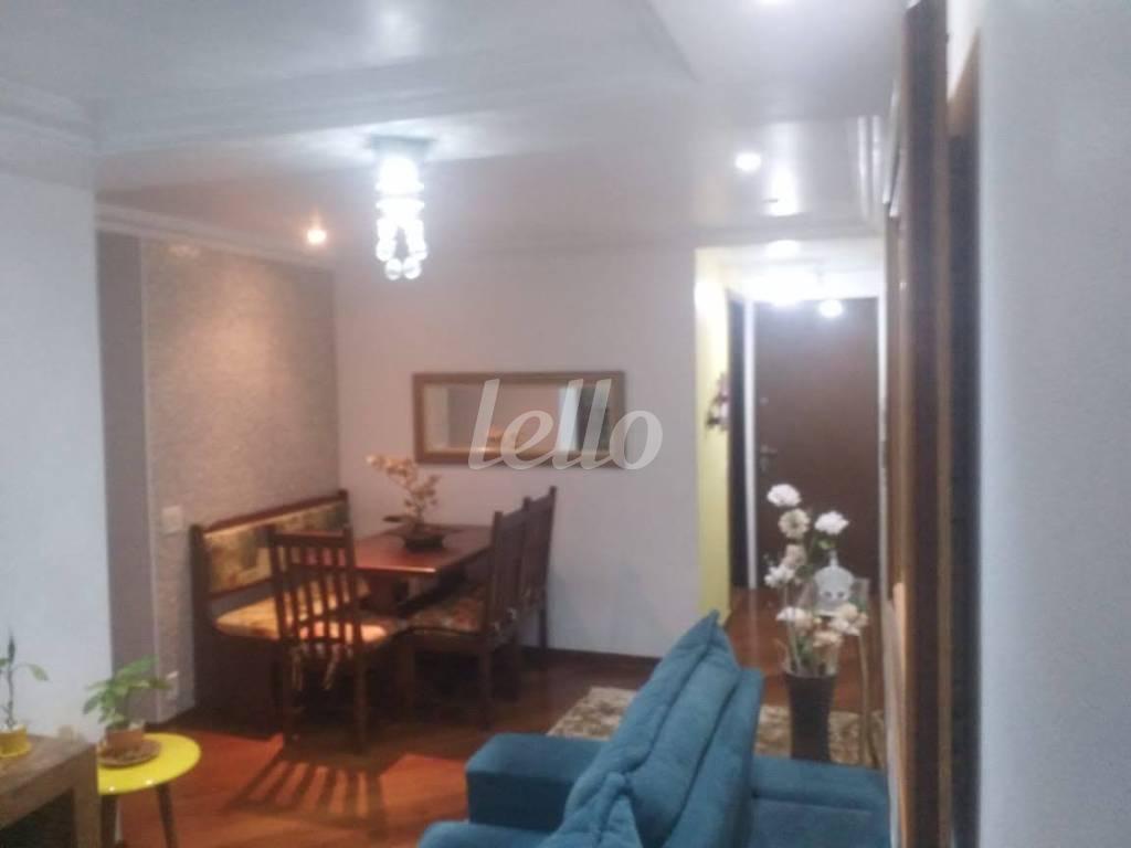 SALA de Apartamento à venda, Padrão com 69 m², 3 quartos e 1 vaga em Vila Carrão - São Paulo