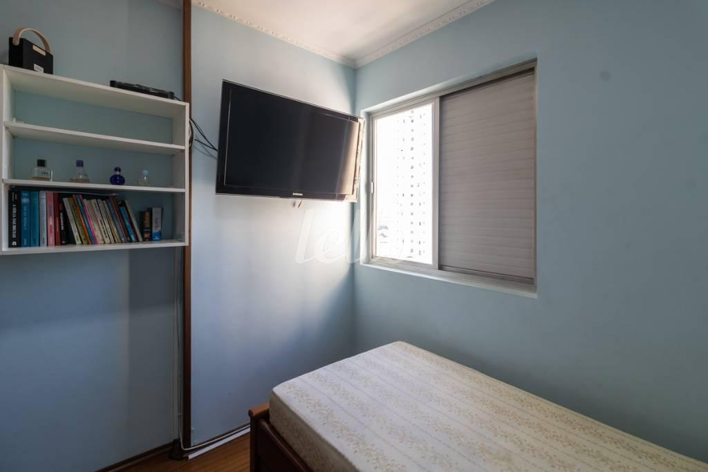 DORMITÓRIO de Apartamento para alugar, Padrão com 74 m², 2 quartos e 1 vaga em Vila Gomes Cardim - São Paulo