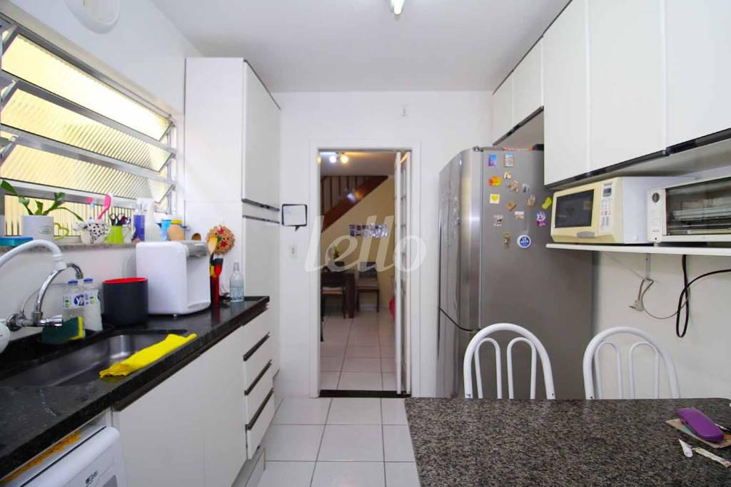 COZINHA de Casa para alugar, sobrado com 105 m², 4 quartos e 1 vaga em Mirandopolis - São Paulo