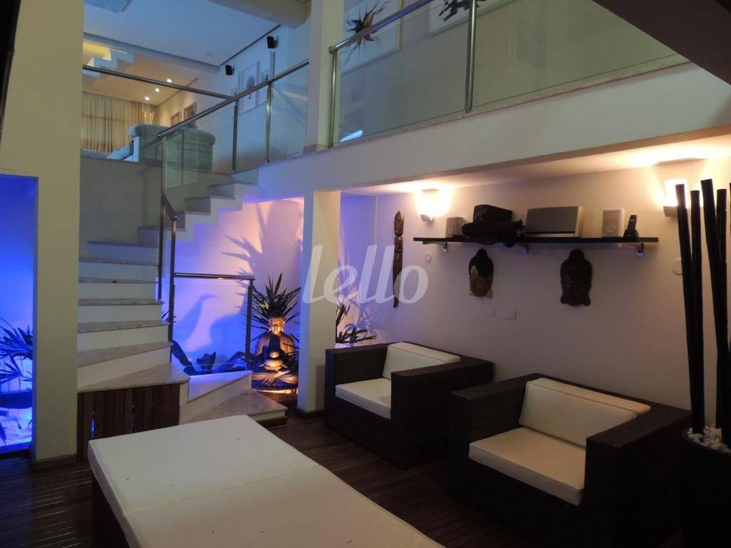 SALA de Casa à venda, sobrado com 112 m², 2 quartos e 2 vagas em Jardim Aeroporto - São Paulo