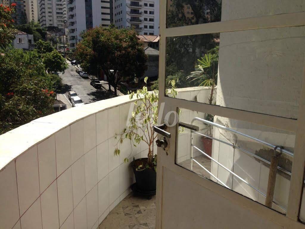SACADA de Apartamento à venda, Padrão com 111 m², 2 quartos e 1 vaga em Vila Mariana - São Paulo