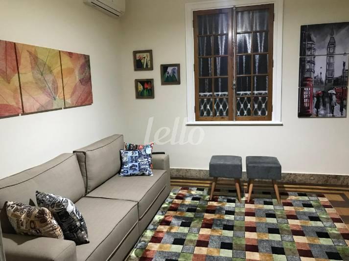SALA de Apartamento para alugar, Padrão com 89 m², 2 quartos e em Centro - São Paulo