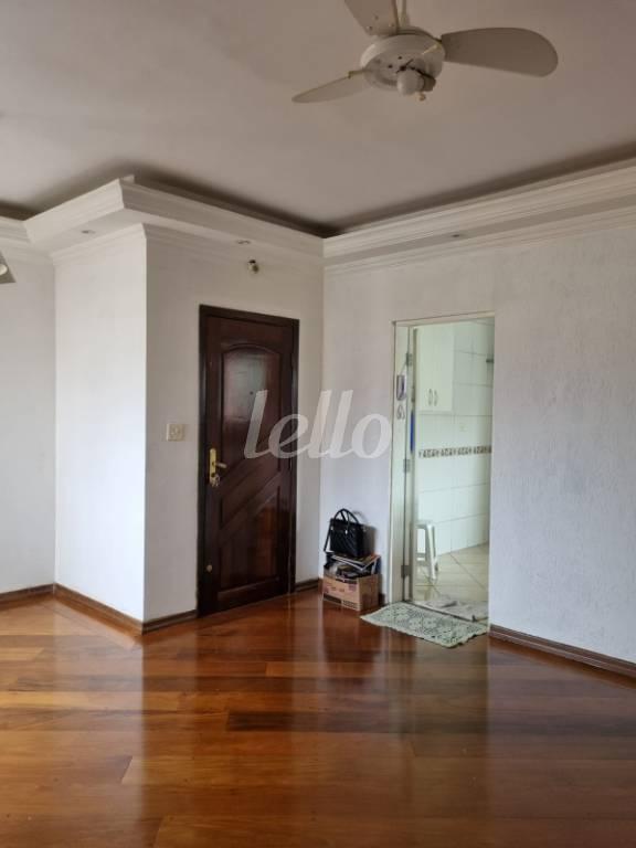 SALA de Apartamento à venda, Padrão com 103 m², 3 quartos e 2 vagas em Vila Lea - Santo André