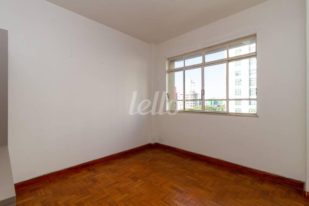 SALA 3 de Sala / Conjunto para alugar, Padrão com 16 m², e em Centro - São Paulo