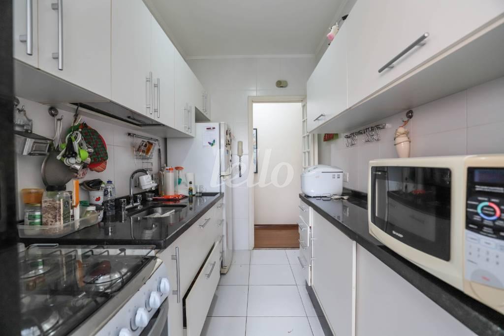 COZINHA de Apartamento à venda, Padrão com 70 m², 3 quartos e 1 vaga em Jardim Vila Mariana - São Paulo