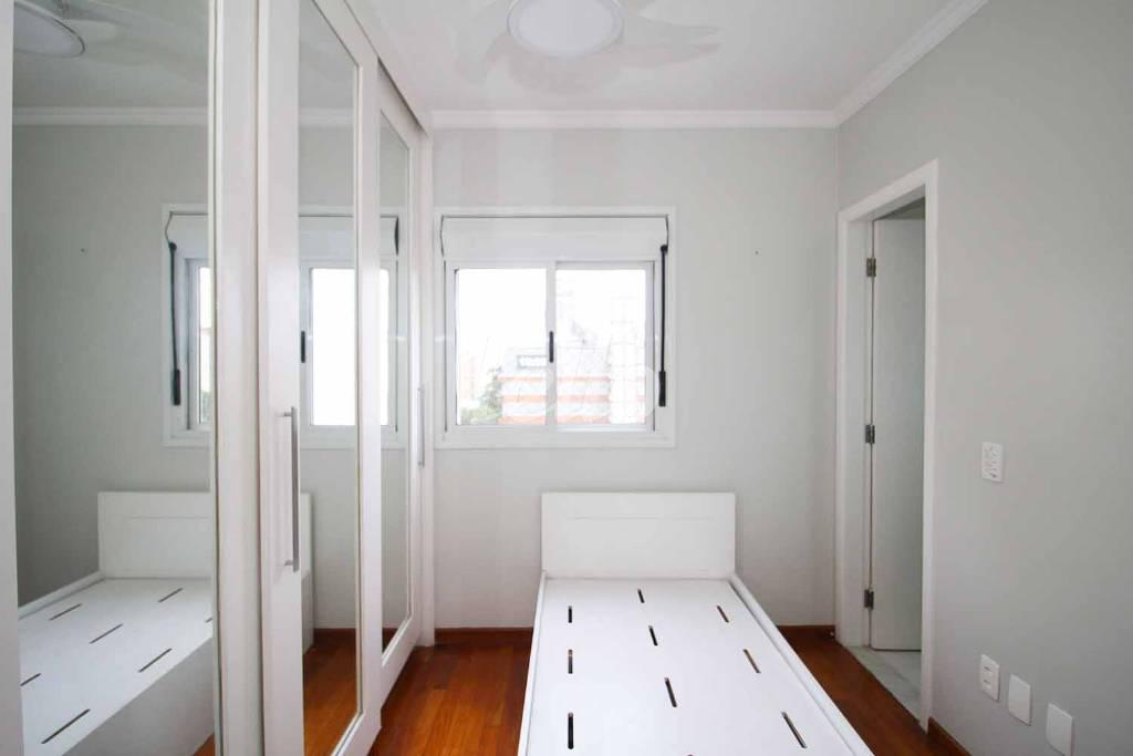 SUÍTE 2 de Apartamento à venda, Padrão com 131 m², 3 quartos e 3 vagas em Vila Mariana - São Paulo